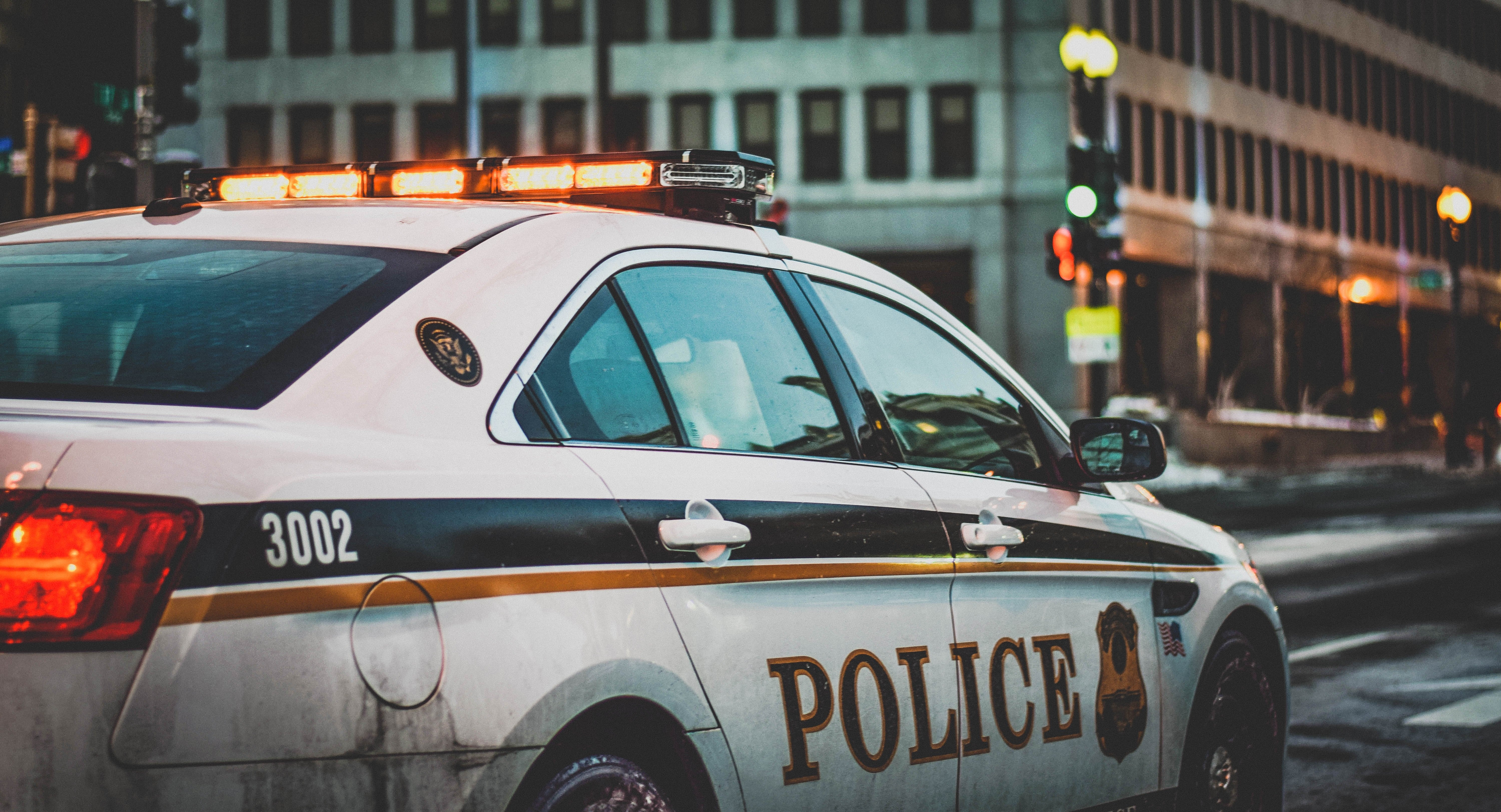 How mobile surveillance can help public safety departments work more efficiently